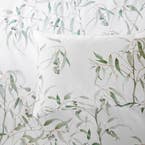 https://s3-ap-southeast-2.amazonaws.com/fusionfactory.commerceconnect.bbnt.production/pim_media/000/143/521/CH-Eucalyptus-Detail-2.jpg?1672977105