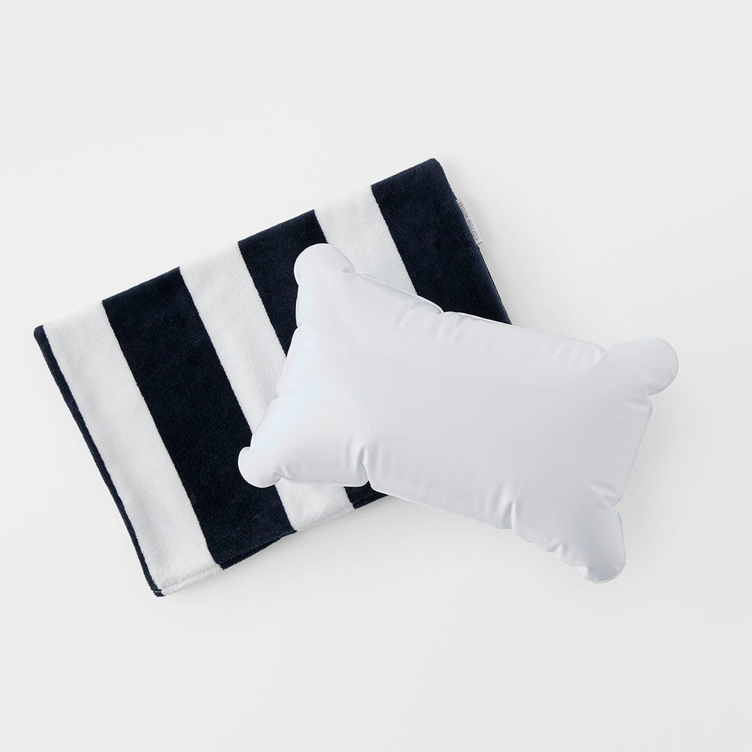 https://s3-ap-southeast-2.amazonaws.com/fusionfactory.commerceconnect.bbnt.production/pim_media/000/201/273/CH_S25-26_Balmoral-Beach-Pillow_Navy-Ivory_26505301_Detail_SI.jpg?1758073752