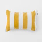 https://s3-ap-southeast-2.amazonaws.com/fusionfactory.commerceconnect.bbnt.production/pim_media/000/201/268/CH_S25-26_Cilla-Beach-Pillow_Yellow-Ivory_26505202_SI.jpg?1758073201