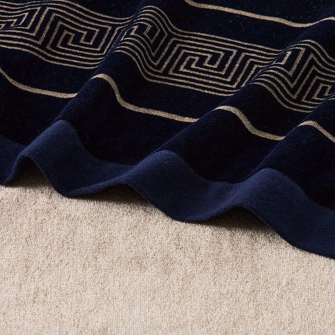 https://s3-ap-southeast-2.amazonaws.com/fusionfactory.commerceconnect.bbnt.production/pim_media/000/198/476/CH_S25-26_Outdoor_Beach_Towels_Thea_26481001_Detail_SI.jpg?1753765988