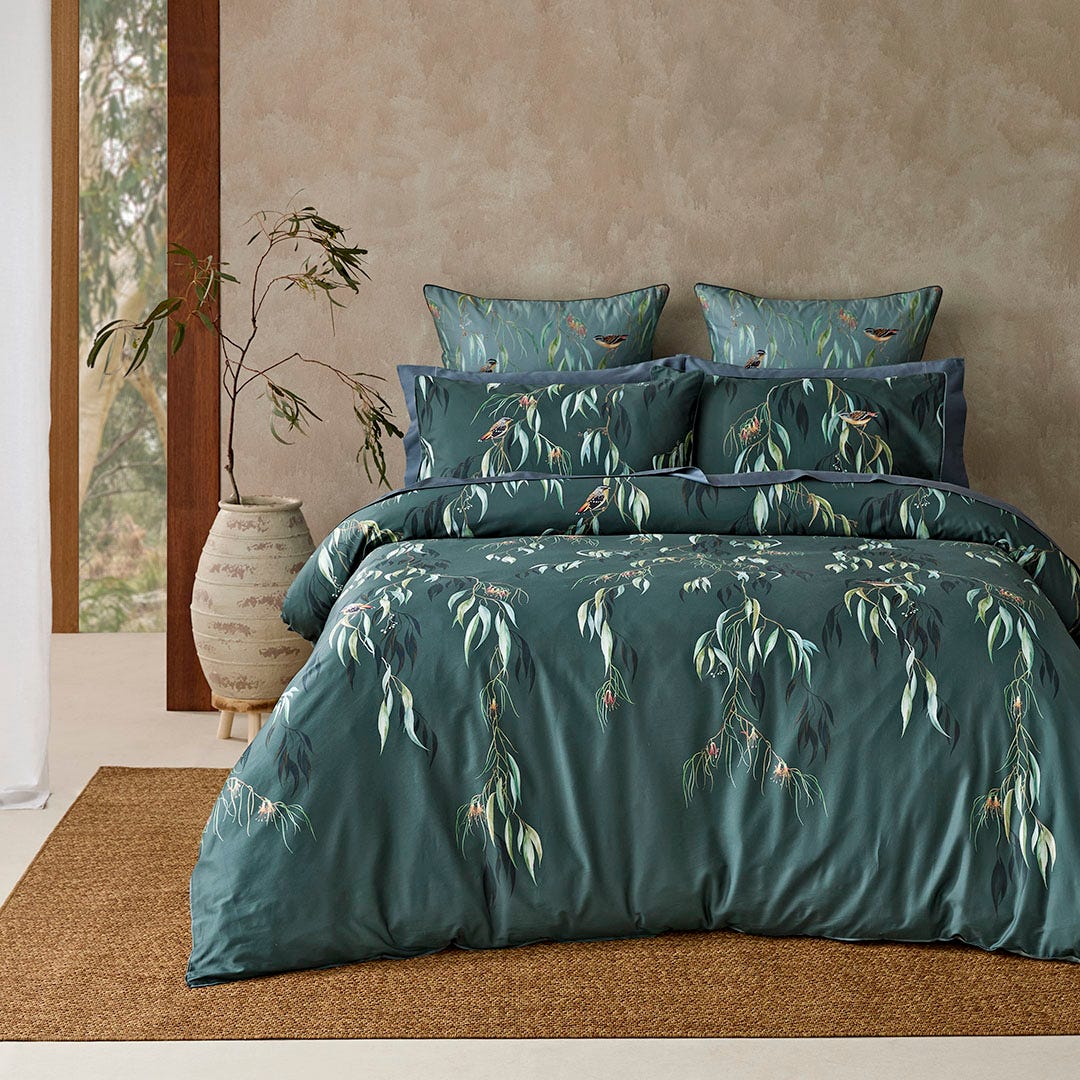 https://s3-ap-southeast-2.amazonaws.com/fusionfactory.commerceconnect.bbnt.production/pim_media/000/178/000/CH_W25_Bedlinen_BOP_Karridale_QQC_V2_SI.jpg?1732252114