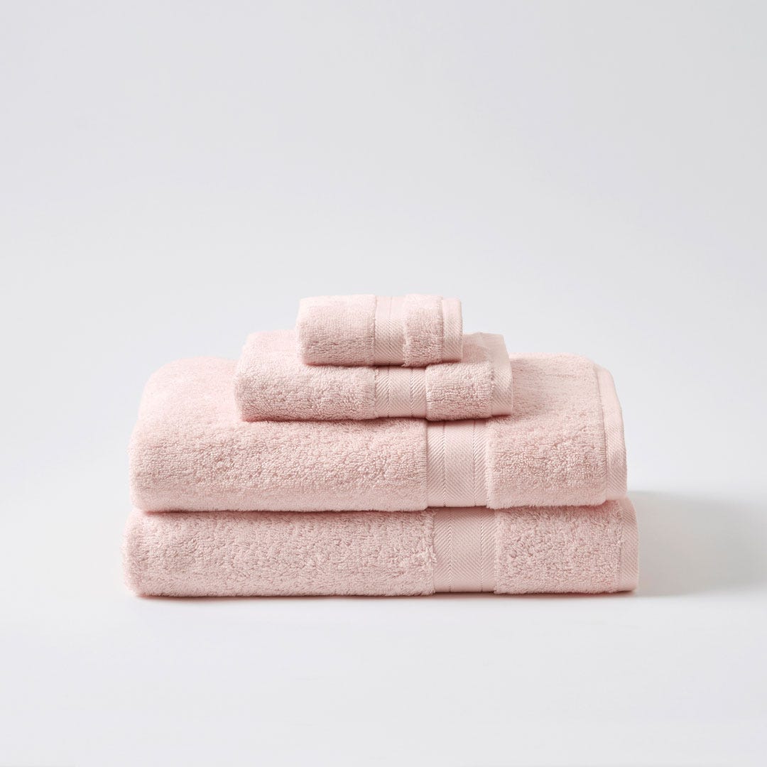 https://s3-ap-southeast-2.amazonaws.com/fusionfactory.commerceconnect.bbnt.production/pim_media/000/058/757/M_F-Bamboo-Towels-Blush-132617-R.jpg?1588555955