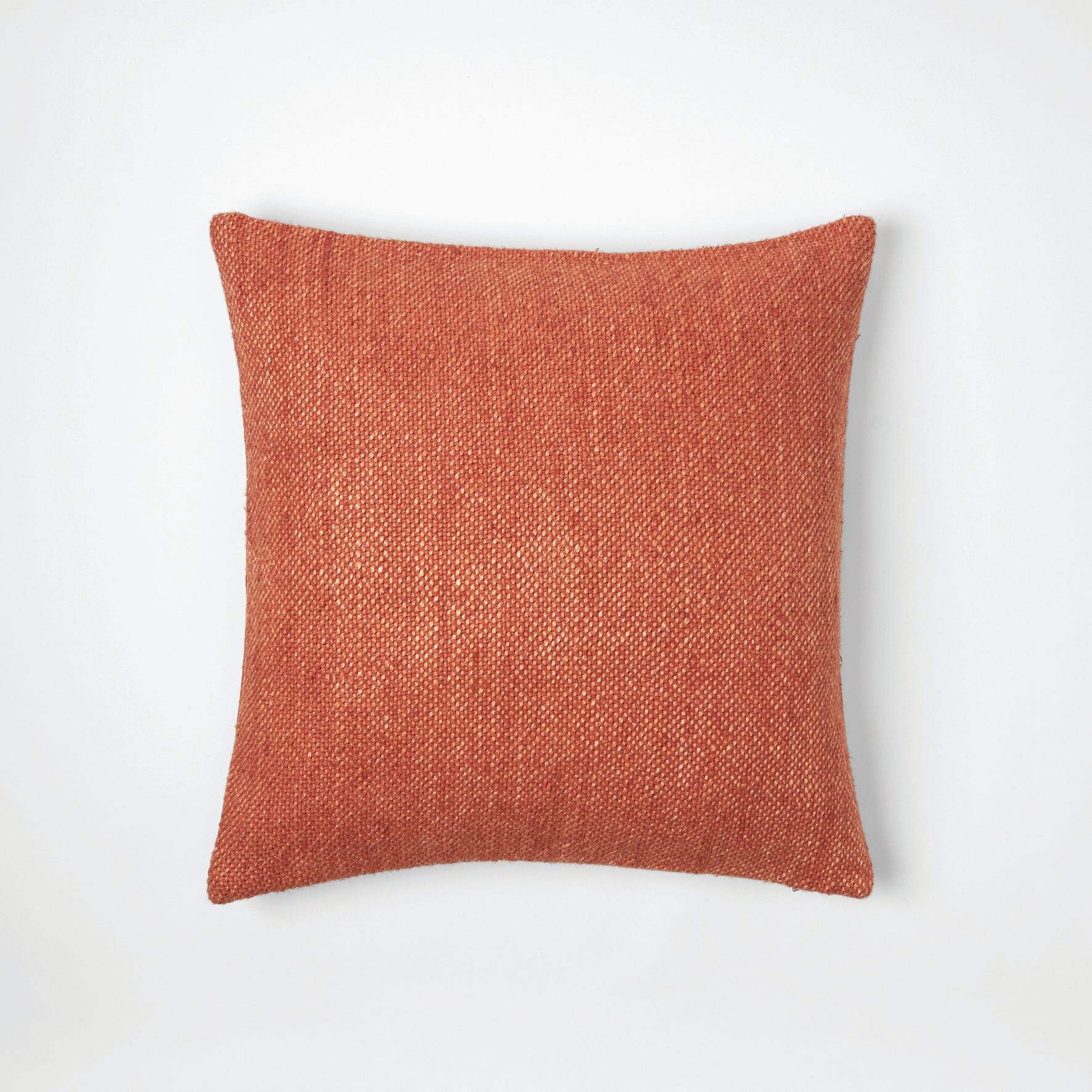 https://s3-ap-southeast-2.amazonaws.com/fusionfactory.commerceconnect.bbnt.production/pim_media/000/139/032/M_F-Flinders-Cushion-Paprika-50x50cm-20941203.jpg?1658969916