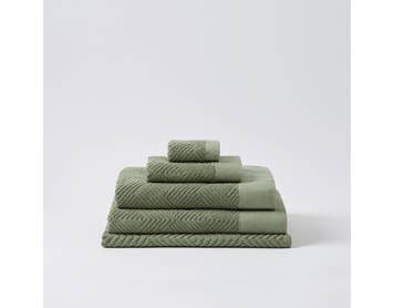 https://s3-ap-southeast-2.amazonaws.com/fusionfactory.commerceconnect.bbnt.production/pim_media/000/058/680/M_F-Kinsley-Towels-Olive-Green-206843-R.jpg?1588551127