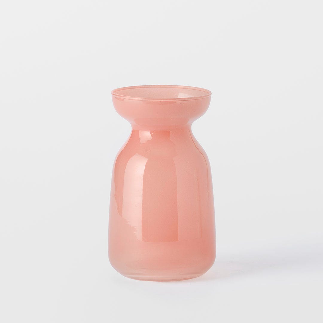 https://s3-ap-southeast-2.amazonaws.com/fusionfactory.commerceconnect.bbnt.production/pim_media/000/179/424/M_F_-Azure-Glass-Vase-Squat_Light-Pink_26133201_SI.jpg?1733377596
