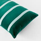 https://s3-ap-southeast-2.amazonaws.com/fusionfactory.commerceconnect.bbnt.production/pim_media/000/191/552/M_F_Claude-Cushion_Emerald_26176601_Detail-01_SI.jpg?1742859484