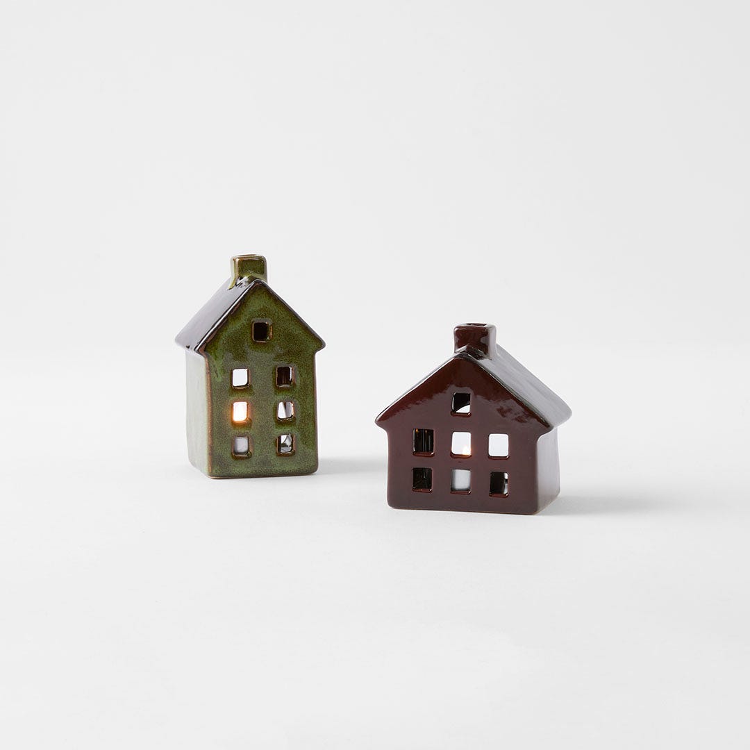 https://s3-ap-southeast-2.amazonaws.com/fusionfactory.commerceconnect.bbnt.production/pim_media/000/201/699/M_F_EN_Ceramic-Glaze-House_26285_R_V2_SI.jpg?1759102681
