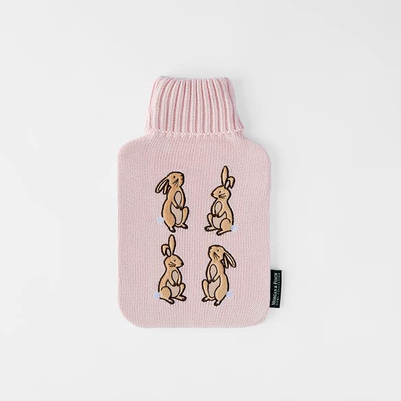 https://s3-ap-southeast-2.amazonaws.com/fusionfactory.commerceconnect.bbnt.production/pim_media/000/189/344/M_F_Hot-Water-Bottle-Bunnies_Blush-Pink_26077501_SI.jpg?1739424123