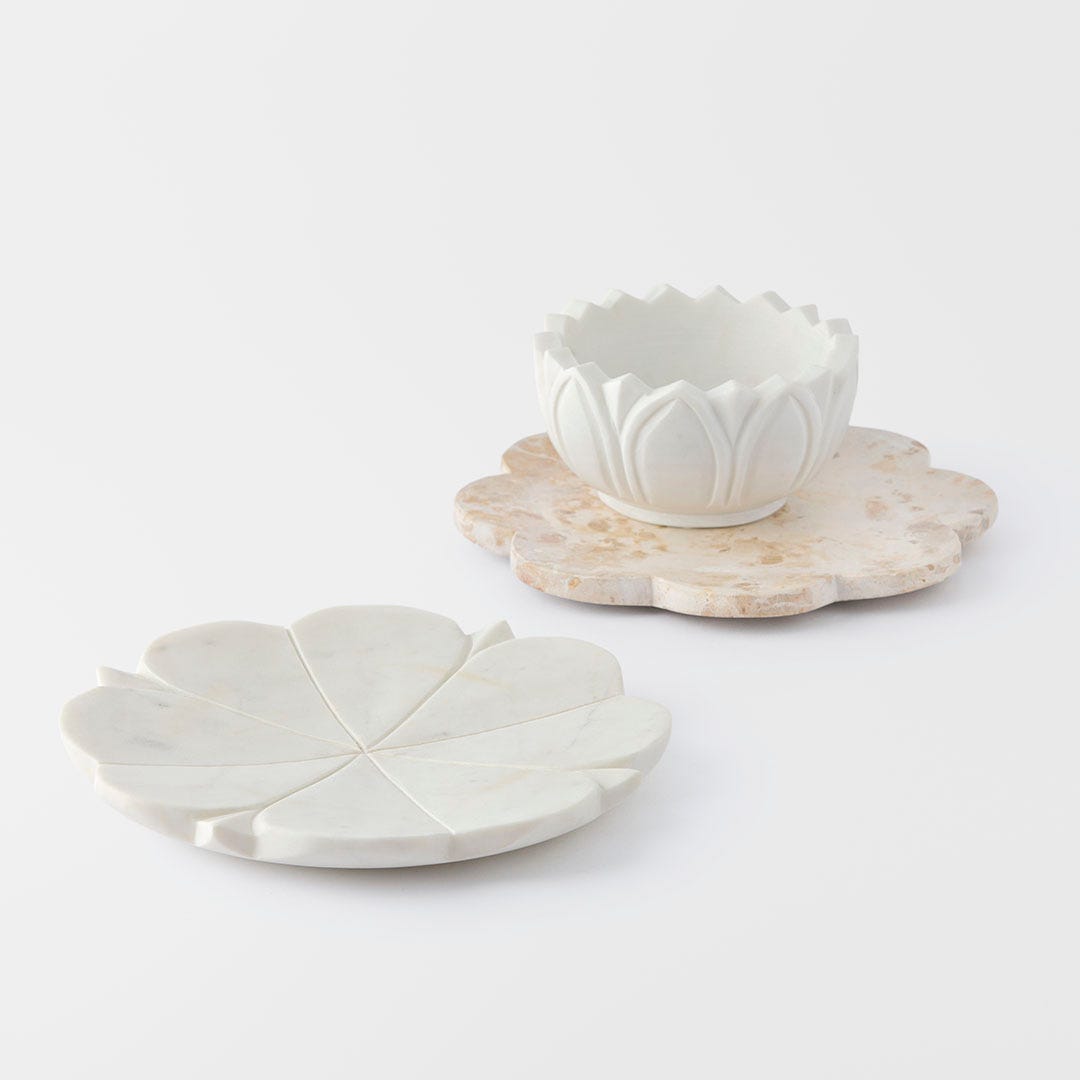 https://s3-ap-southeast-2.amazonaws.com/fusionfactory.commerceconnect.bbnt.production/pim_media/000/183/978/M_F_Issey-Marble-Plate_Leopard_26157_R_SI.jpg?1734664010
