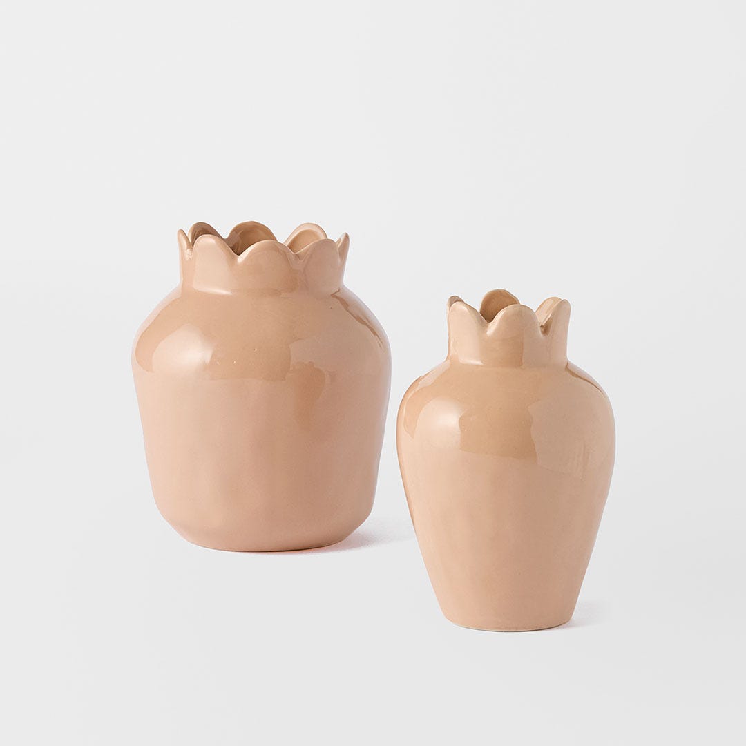 https://s3-ap-southeast-2.amazonaws.com/fusionfactory.commerceconnect.bbnt.production/pim_media/000/169/760/M_F_Lovell-Ceramic-Vase_Pink-Tan_25878_R_SI.jpg?1726210506