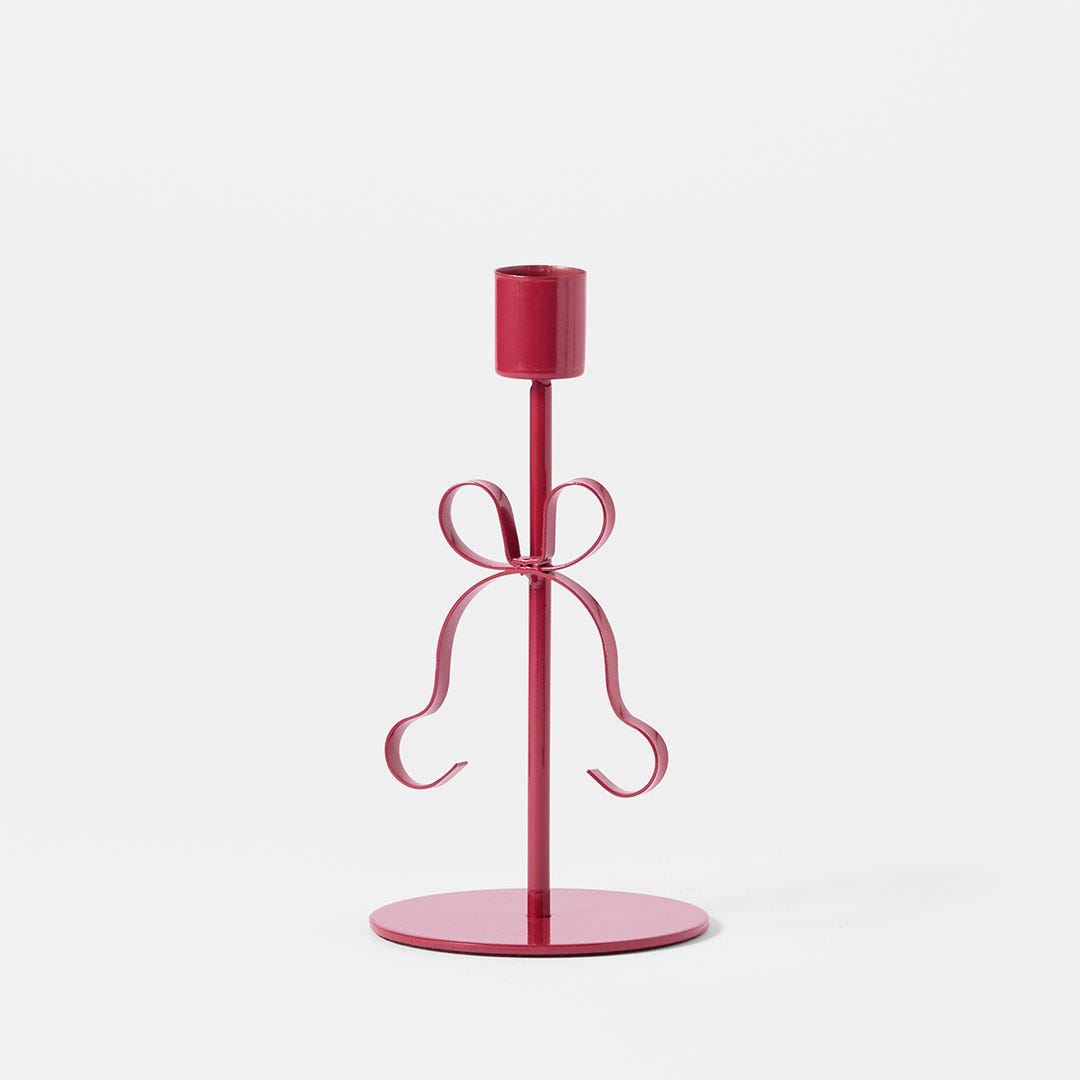 https://s3-ap-southeast-2.amazonaws.com/fusionfactory.commerceconnect.bbnt.production/pim_media/000/196/631/M_F_MR_Ribbon-Taper-Candle-Holder-Lrg_26226301_V2_SI.jpg?1751000834