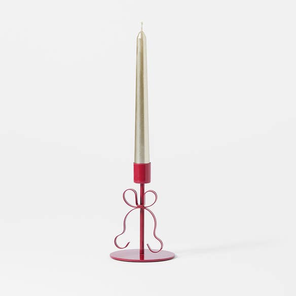 https://s3-ap-southeast-2.amazonaws.com/fusionfactory.commerceconnect.bbnt.production/pim_media/000/196/632/M_F_MR_Ribbon-Taper-Candle-Holder-Sml_26226401_SI.jpg?1751000899