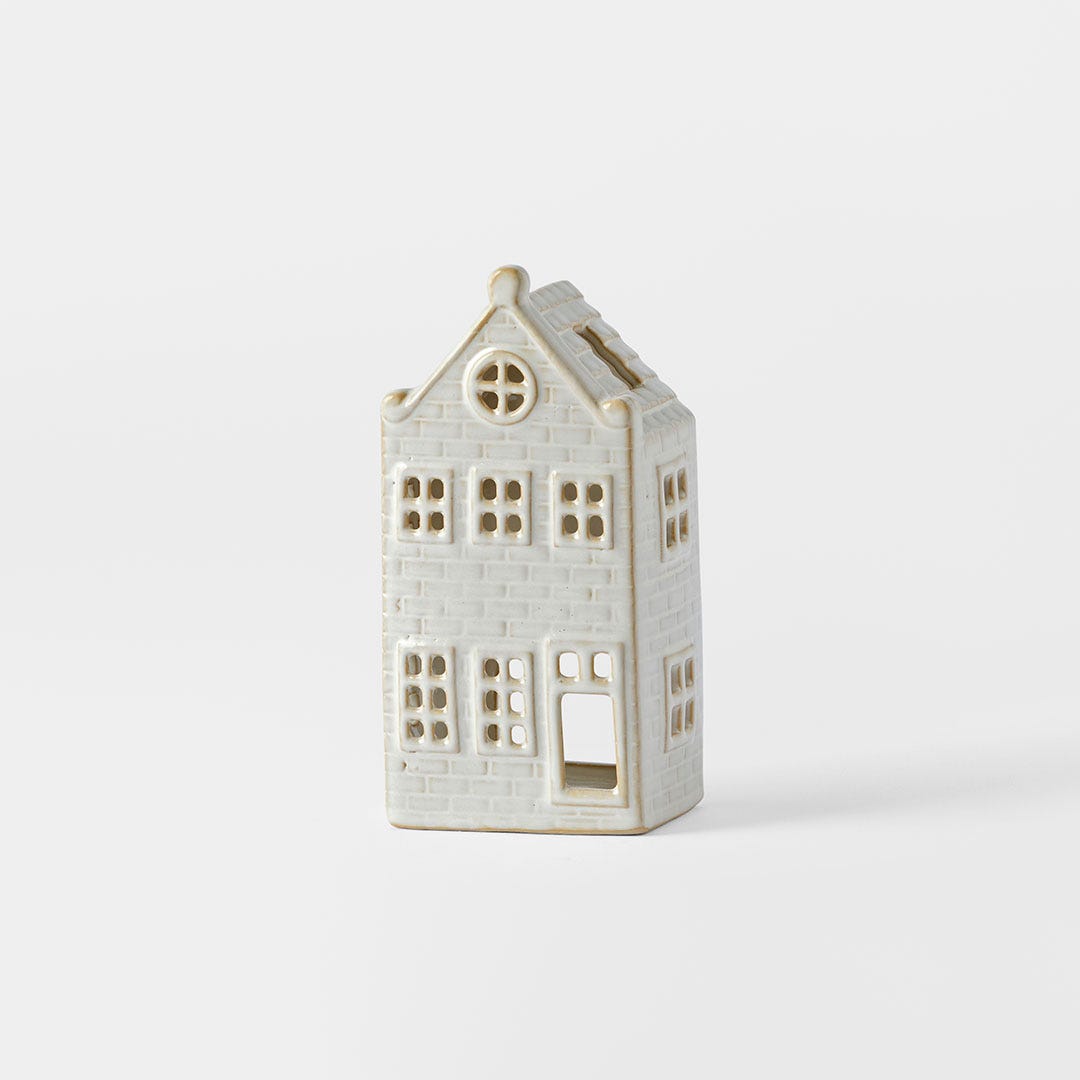 https://s3-ap-southeast-2.amazonaws.com/fusionfactory.commerceconnect.bbnt.production/pim_media/000/197/808/M_F_OP_Lrg-Brick-Ceramic-Tlite-House_26268601_SI.jpg?1752649107