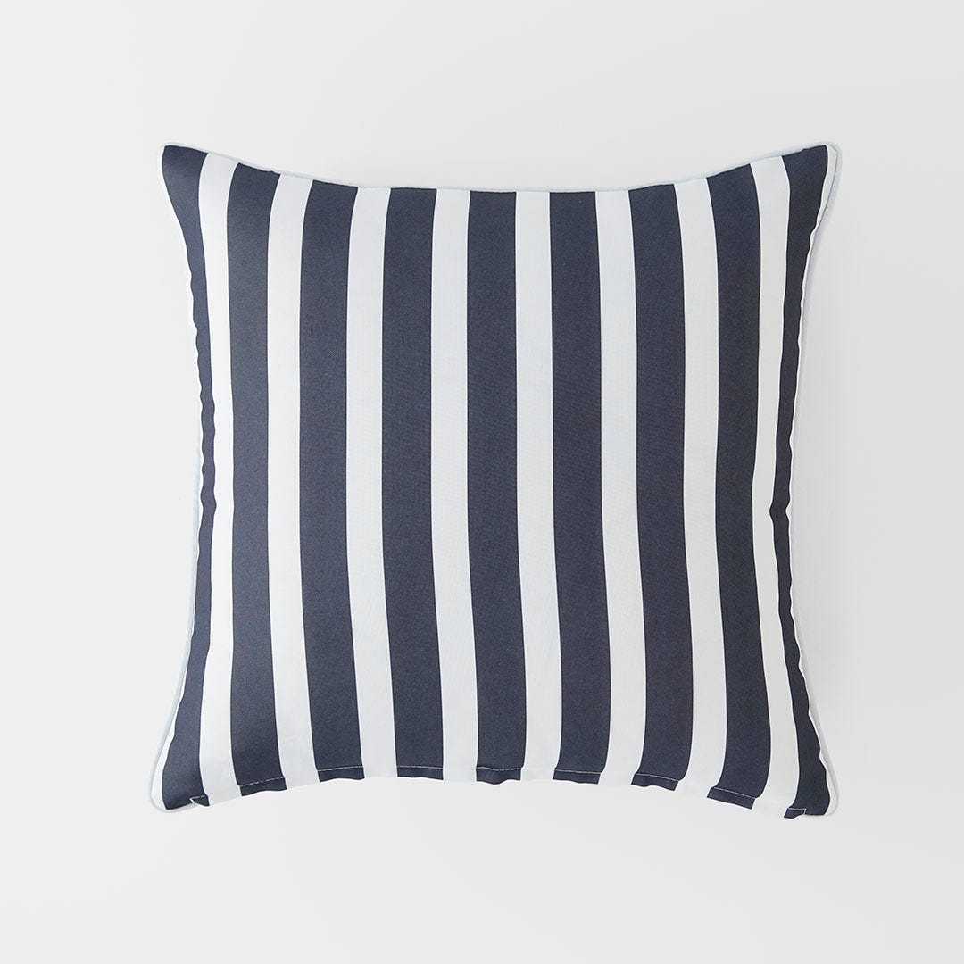 https://s3-ap-southeast-2.amazonaws.com/fusionfactory.commerceconnect.bbnt.production/pim_media/000/167/775/M_F_Panama-Stripe-Outdoor-Cushion_Charcoal_22815904_SI.jpg?1723596256