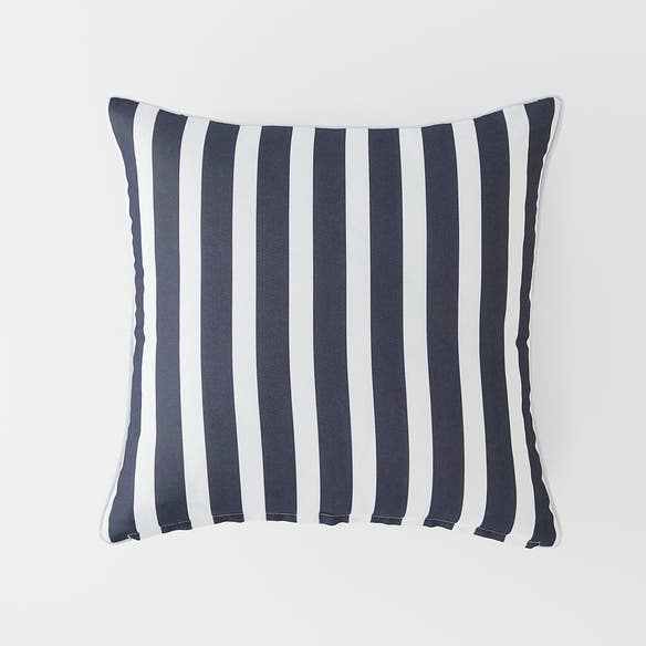 https://s3-ap-southeast-2.amazonaws.com/fusionfactory.commerceconnect.bbnt.production/pim_media/000/167/775/M_F_Panama-Stripe-Outdoor-Cushion_Charcoal_22815904_SI.jpg?1723596256