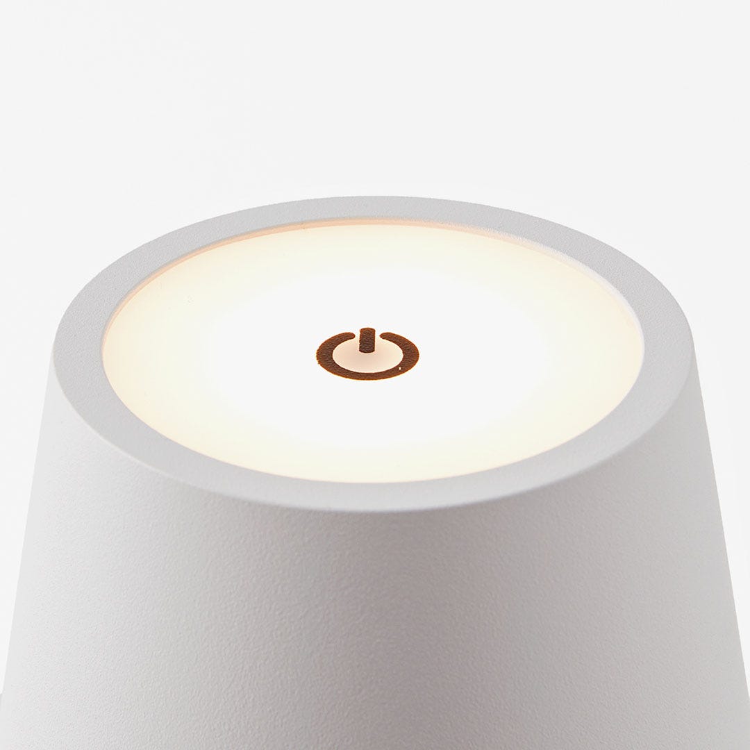 https://s3-ap-southeast-2.amazonaws.com/fusionfactory.commerceconnect.bbnt.production/pim_media/000/166/800/M_F_Ramona-LED-Table-Lamp_White_23413802_Detail-03_SI.jpg?1721965453
