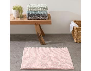 https://s3-ap-southeast-2.amazonaws.com/fusionfactory.commerceconnect.bbnt.production/pim_media/000/174/135/M_F_S24-25_Summer_LS_Studio_Bathmats-Bobble_Melange_BM_Blush.jpg?1729812419