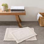 https://s3-ap-southeast-2.amazonaws.com/fusionfactory.commerceconnect.bbnt.production/pim_media/000/174/187/M_F_S24-25_Summer_LS_Studio_Bathmats-Braxton_BM_Stone.jpg?1729816870