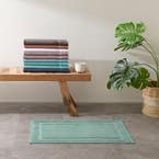 https://s3-ap-southeast-2.amazonaws.com/fusionfactory.commerceconnect.bbnt.production/pim_media/000/174/411/M_F_S24-25_Summer_LS_Studio_Bathmats-Indulgence_BM-Eucalyptus_SI.jpg?1730097149