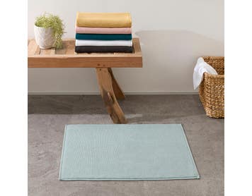 https://s3-ap-southeast-2.amazonaws.com/fusionfactory.commerceconnect.bbnt.production/pim_media/000/174/213/M_F_S24-25_Summer_LS_Studio_Bathmats-Tasman_BM-Deep_Teal.jpg?1729818730