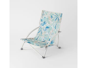 https://s3-ap-southeast-2.amazonaws.com/fusionfactory.commerceconnect.bbnt.production/pim_media/000/197/168/M_F_S25-26_Koa-Folding-Beach_Chair_Blue-Green-Multi_26529901_PKG_SI.jpg?1752128570
