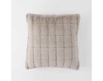 https://s3-ap-southeast-2.amazonaws.com/fusionfactory.commerceconnect.bbnt.production/pim_media/000/188/314/M_F_Sable-Fur-Cushion_Dove_26131302_SI.jpg?1737595778