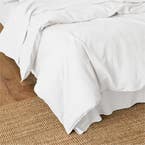 https://s3-ap-southeast-2.amazonaws.com/fusionfactory.commerceconnect.bbnt.production/pim_media/000/157/982/M_F_W24_Bedlinen_BOP_Olsen_White_QQC_Marketing_Detail_SI.jpg?1704244009