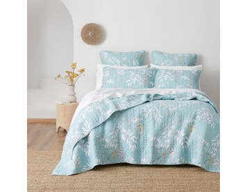 https://s3-ap-southeast-2.amazonaws.com/fusionfactory.commerceconnect.bbnt.production/pim_media/000/158/117/M_F_W24_Bedspread_BOP_Japanese_Flower_SI.jpg?1704325566