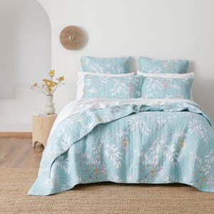 https://s3-ap-southeast-2.amazonaws.com/fusionfactory.commerceconnect.bbnt.production/pim_media/000/158/117/M_F_W24_Bedspread_BOP_Japanese_Flower_SI.jpg?1704325566