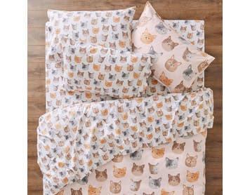 https://s3-ap-southeast-2.amazonaws.com/fusionfactory.commerceconnect.bbnt.production/pim_media/000/156/905/M_F_W24_Sheet-Set_Flannelette_Simba_SS_SI.jpg?1701921679