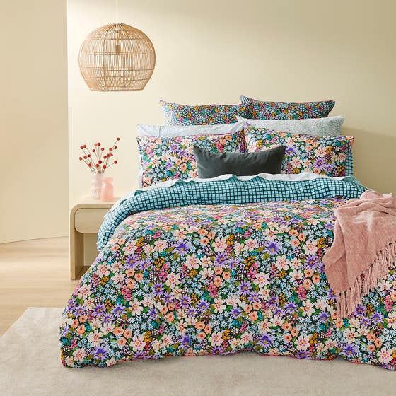 Cleo Quilt Cover - Multi